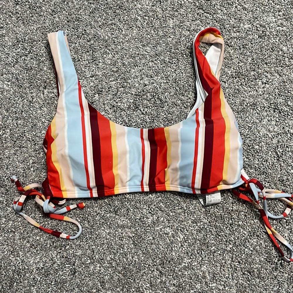 Hollister bikini top Size Medium